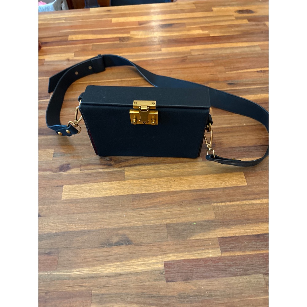 Negris Lebrum Box Crossbody Bag Womens Small Black Excellent Gold Trunk Clasp